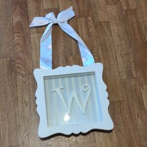 White Hanging 'W' Frame with Ribbon